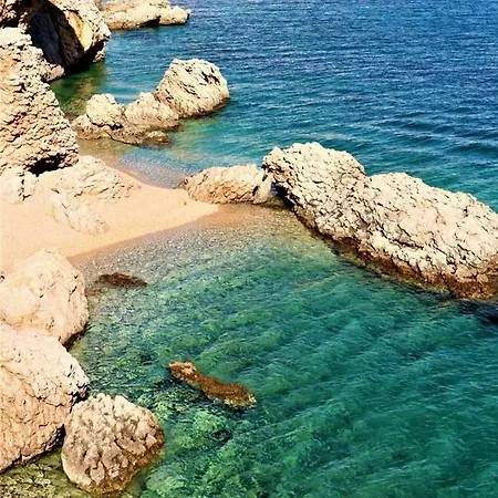 Nyaraló Moon Stone Pag